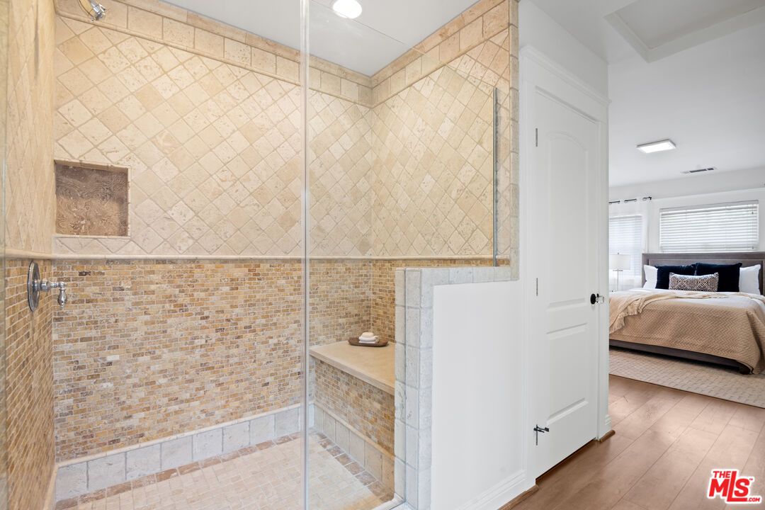 Bathroom, Bedroom, Interior, Recessed Lighting, Wood Texture Flooring