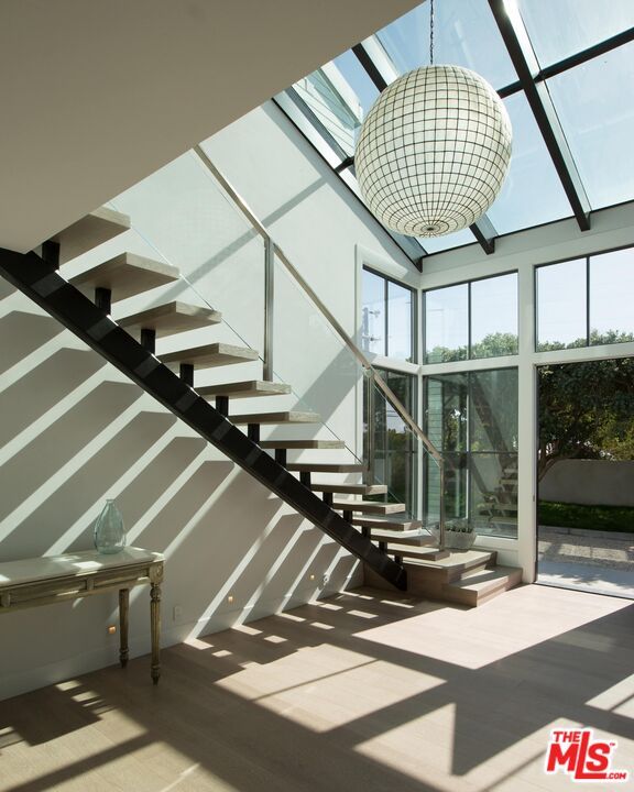 Glass Ceilings, Interior, Pendant Lights, Sun Room, Wood Texture Flooring
