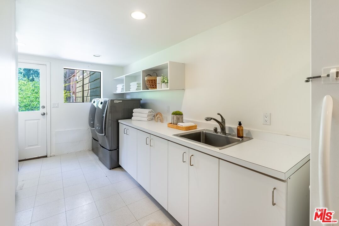 Interior, Recessed Lighting, Washer