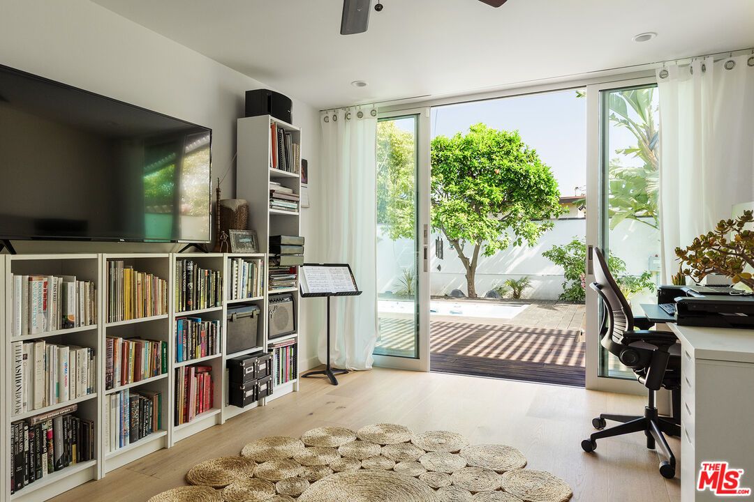 Home Office, Interior, Wood Texture Flooring