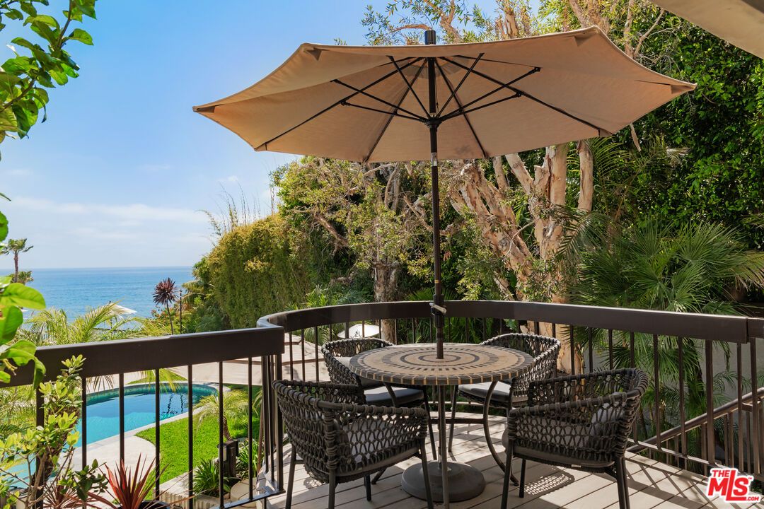 Water, Exterior, Pool, Other