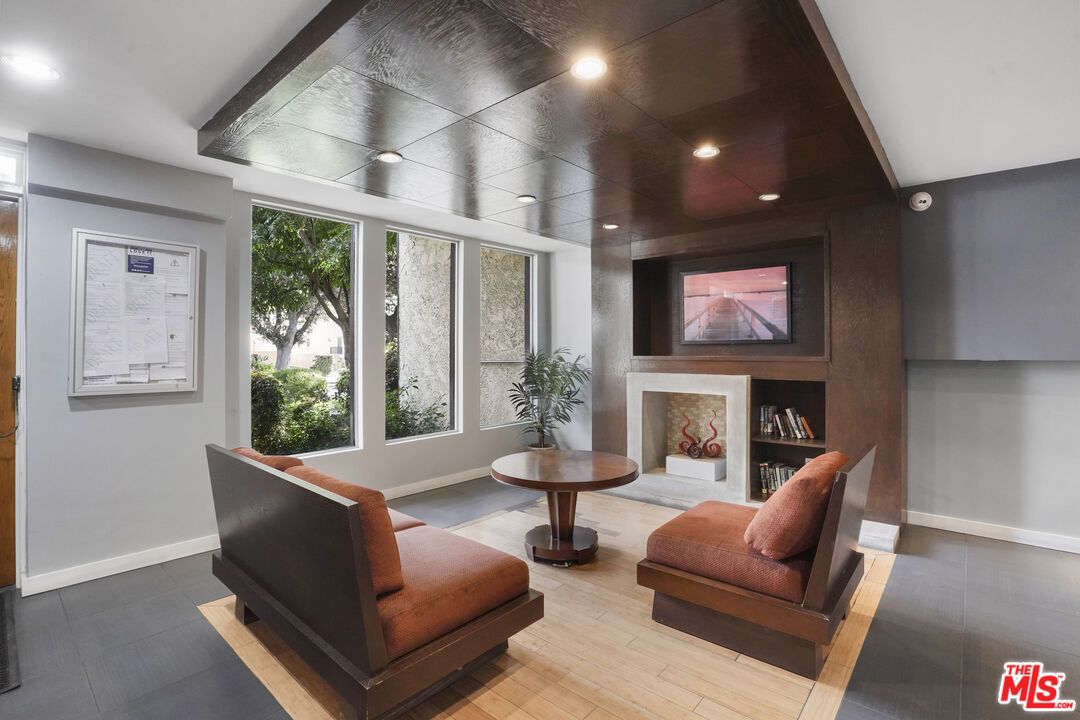Fireplace, Interior, Recessed Lighting, Wood Texture Flooring