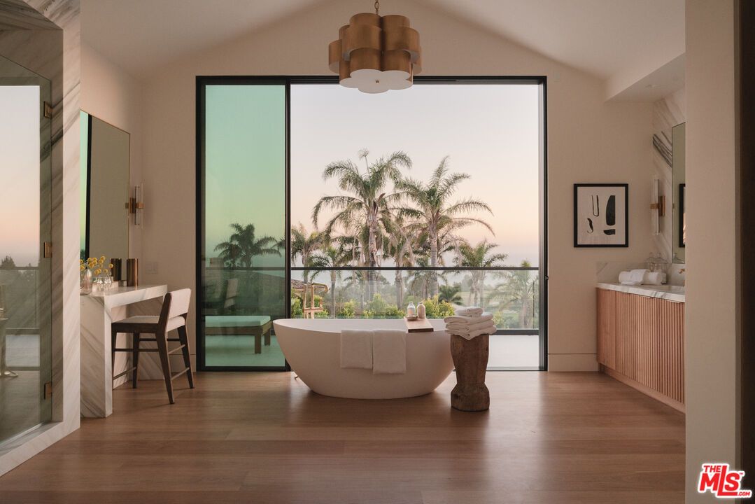 Bathroom, Free Standing Baths, Interior, Wood Texture Flooring