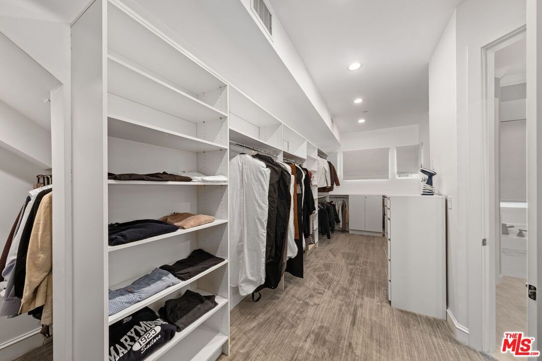 Interior, Recessed Lighting, Walk-in Closets