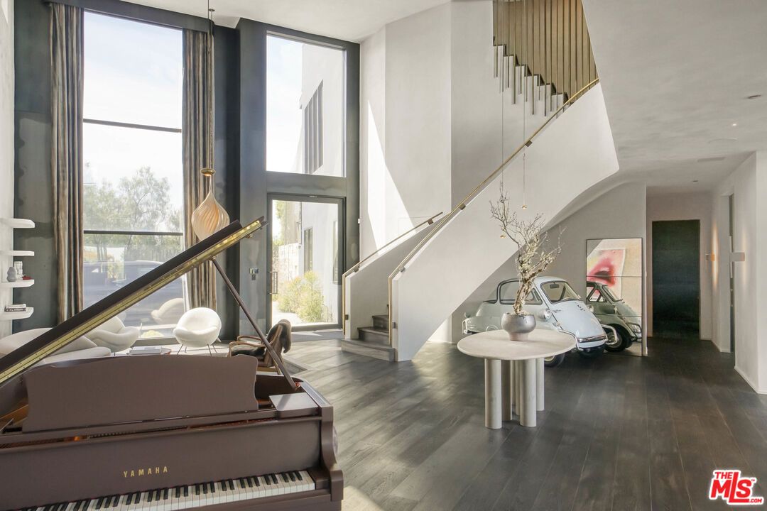 Interior, Piano, Wood Texture Flooring