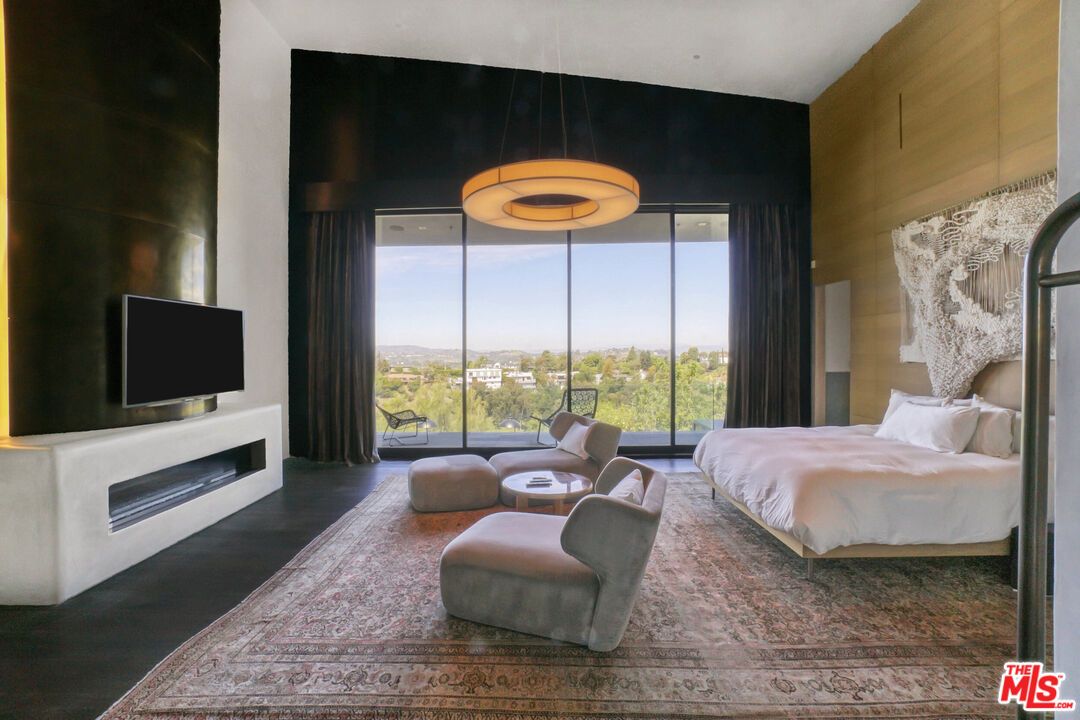 Bedroom, Interior, Pendant Lights