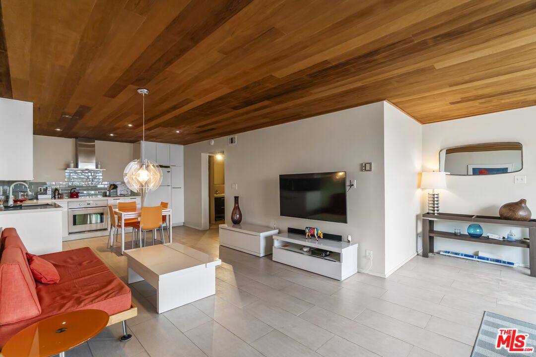 Dining room, Interior, Kitchen, Living room, Pendant Lights, Recessed Lighting, Wooden Ceilings