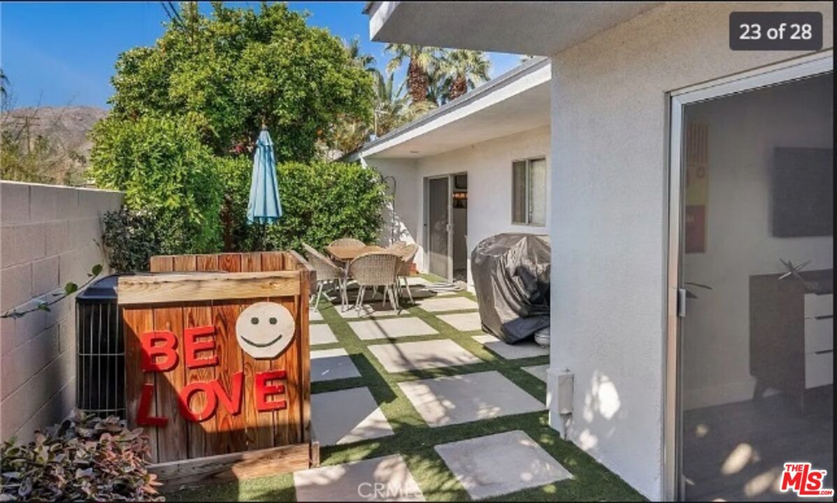 Exterior, Hot Tub