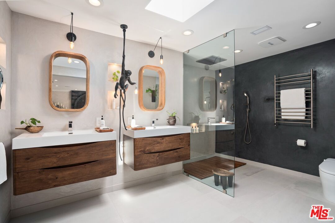 Bathroom, Dual Sink Vanities, Glass Shower, Interior, Pendant Lights, Recessed Lighting