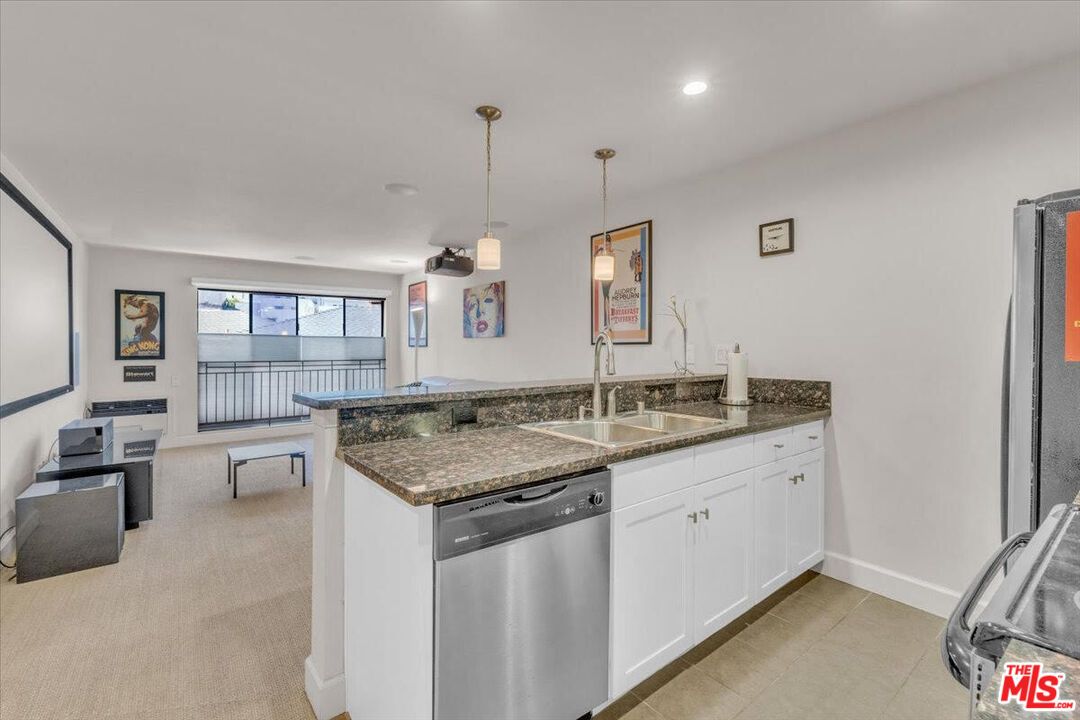 Interior, Kitchen, Pendant Lights, Recessed Lighting
