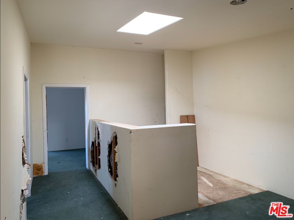 Interior, Recessed Lighting
