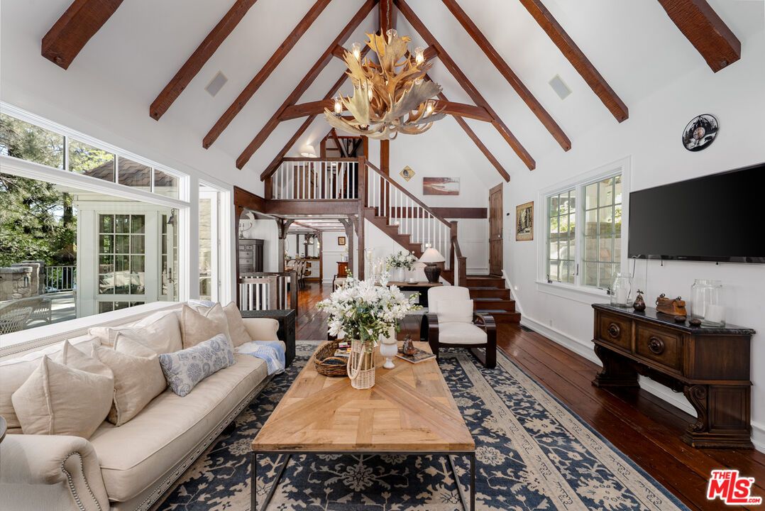 Chandelier, Dining room, Interior, Living room, Wooden Beams, Wood Texture Flooring