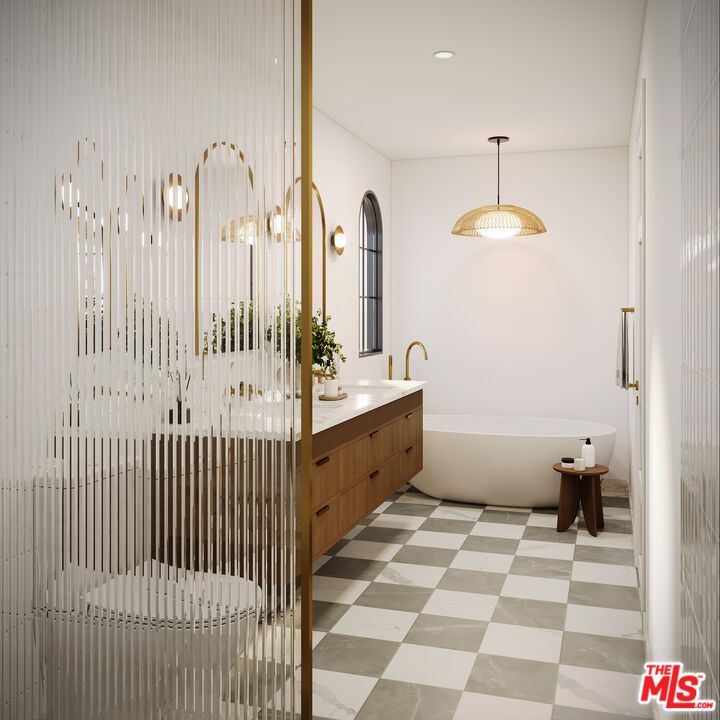 Bathroom, Dual Sink Vanities, Free Standing Baths, Interior, Pendant Lights, Recessed Lighting