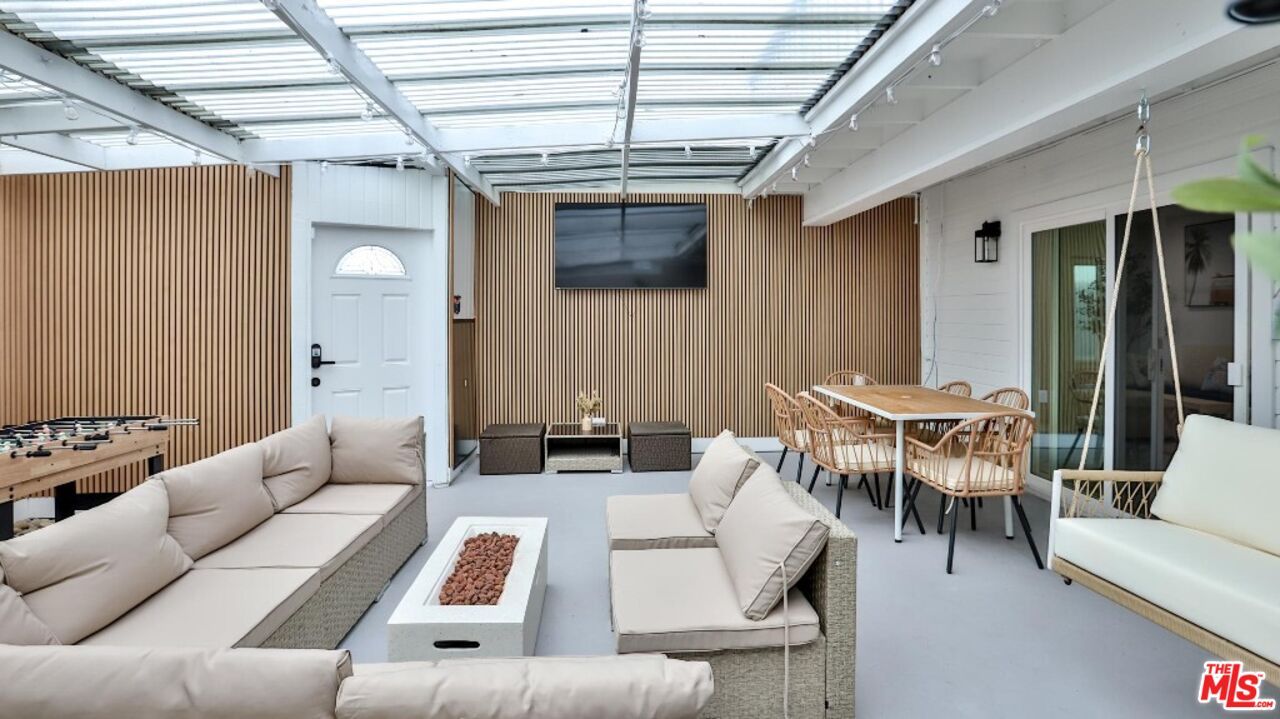Dining room, Game Room, Interior, Living room