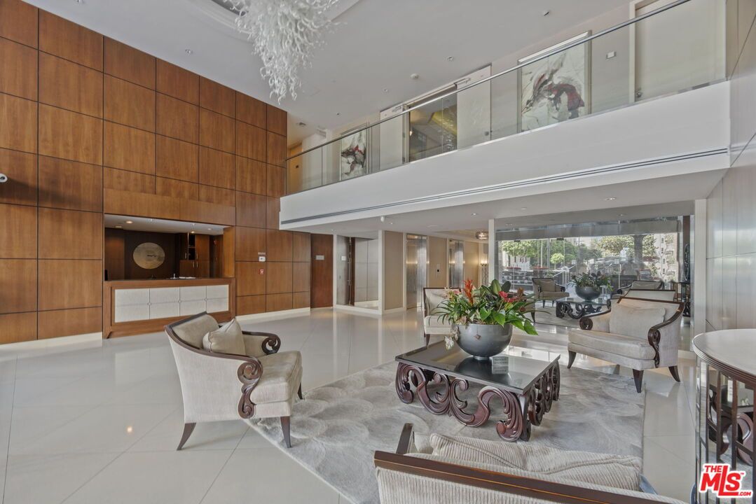 Chandelier, Interior, Recessed Lighting, Wooden Walls