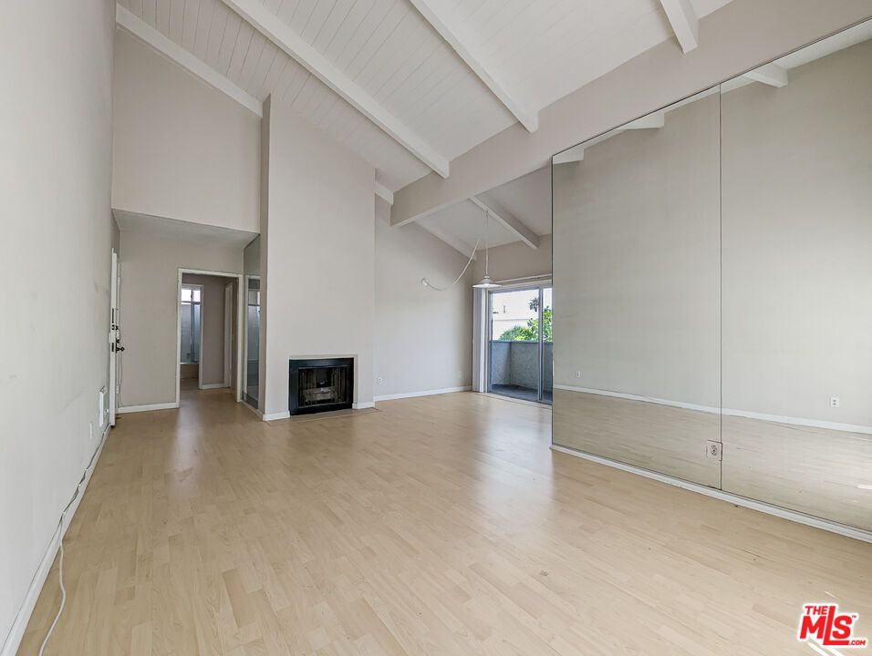 Empty room, Fireplace, Interior, Wood Texture Flooring