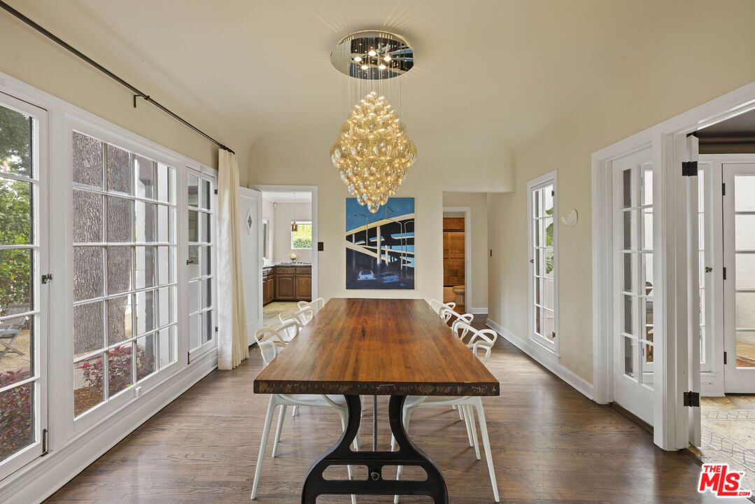 Chandelier, Dining room, Interior, Pendant Lights, Wood Texture Flooring