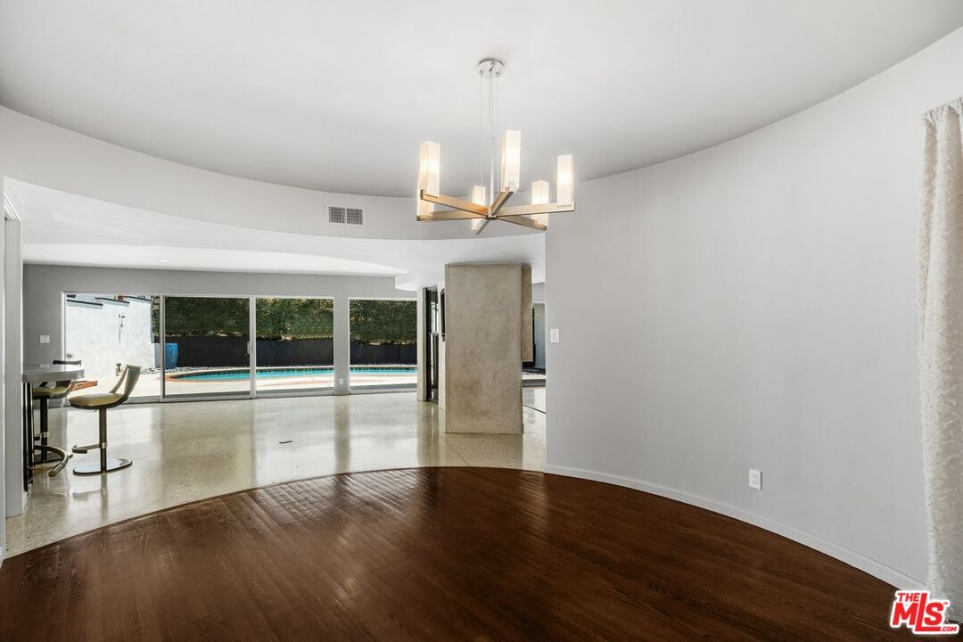 Chandelier, Empty room, Interior, Pendant Lights, Wood Texture Flooring