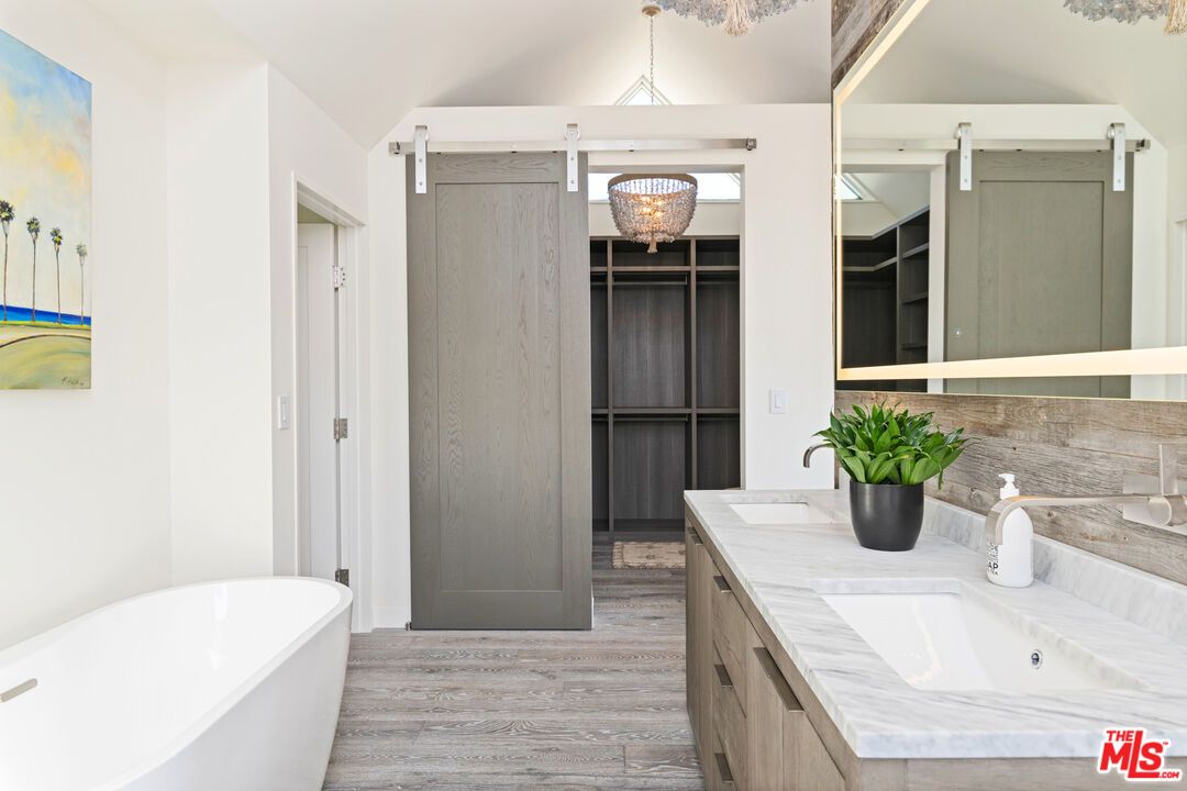 Bathroom, Dual Sink Vanities, Free Standing Baths, Interior, Wood Texture Flooring