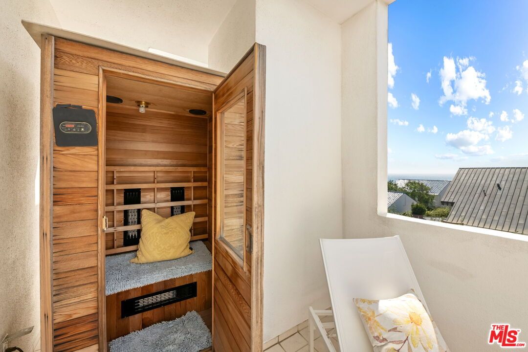 Interior, Sauna Room, Water