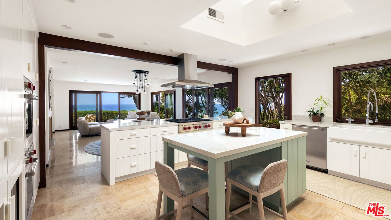 Interior, Kitchen, Recessed Lighting, Stainless Steel Appliances, Water