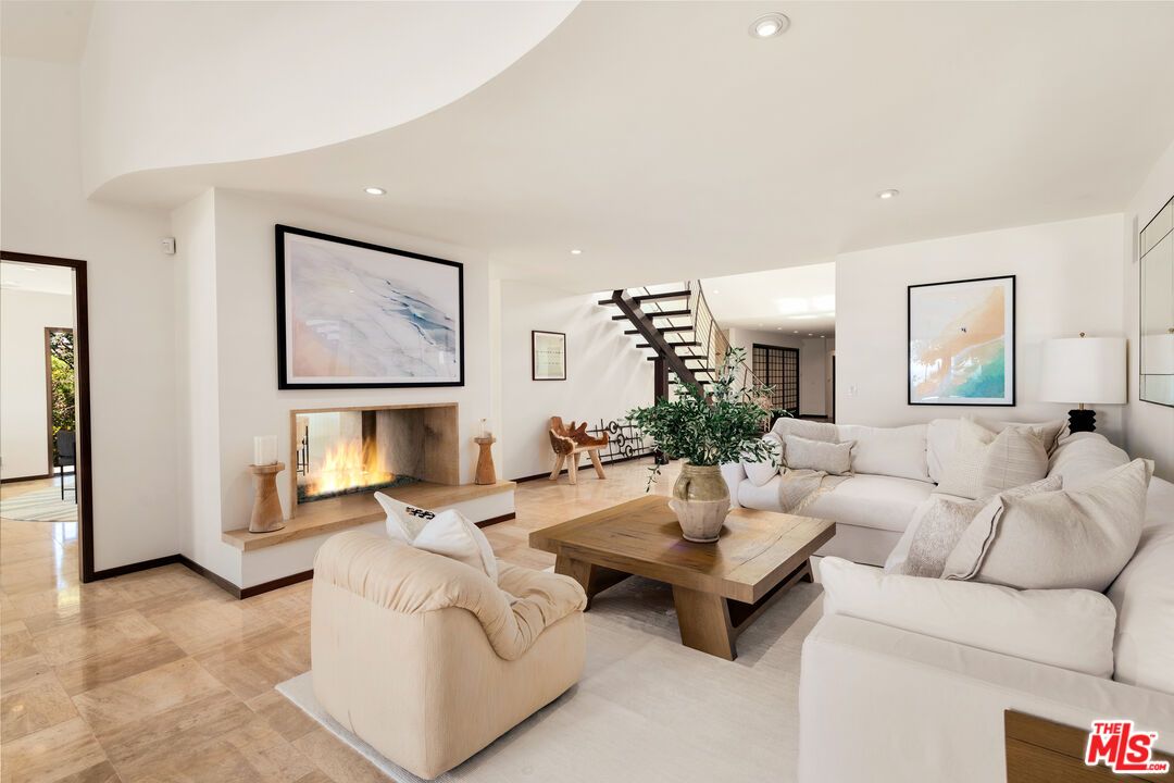 Fireplace, Interior, Living room, Recessed Lighting