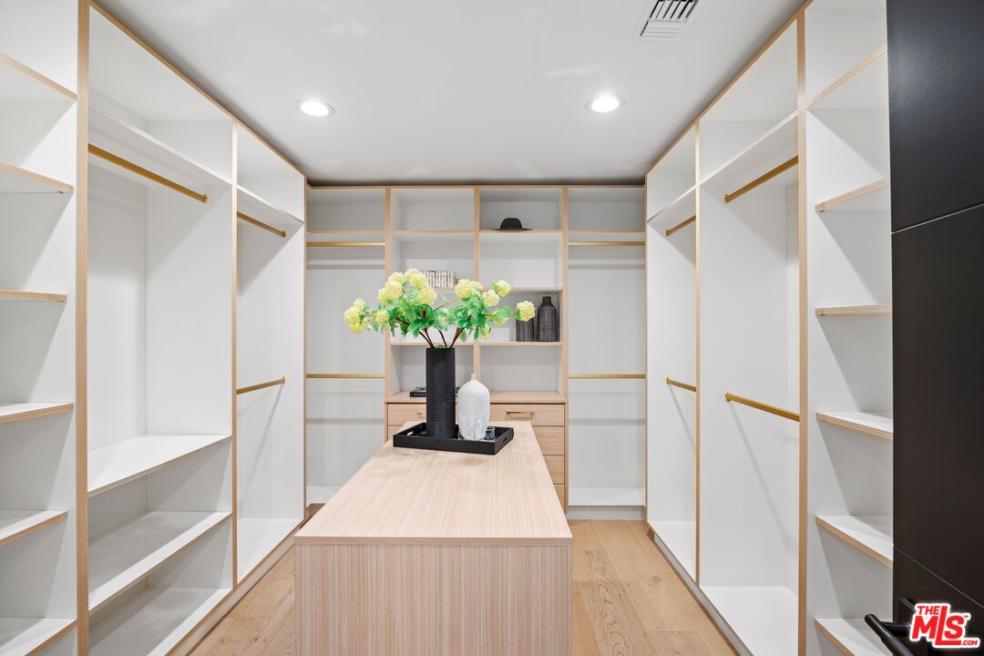 Interior, Recessed Lighting, Walk-in Closets, Wood Texture Flooring
