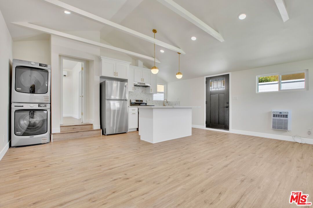 Interior, Kitchen, Pendant Lights, Recessed Lighting, Stainless Steel Appliances, Washer, Wood Texture Flooring