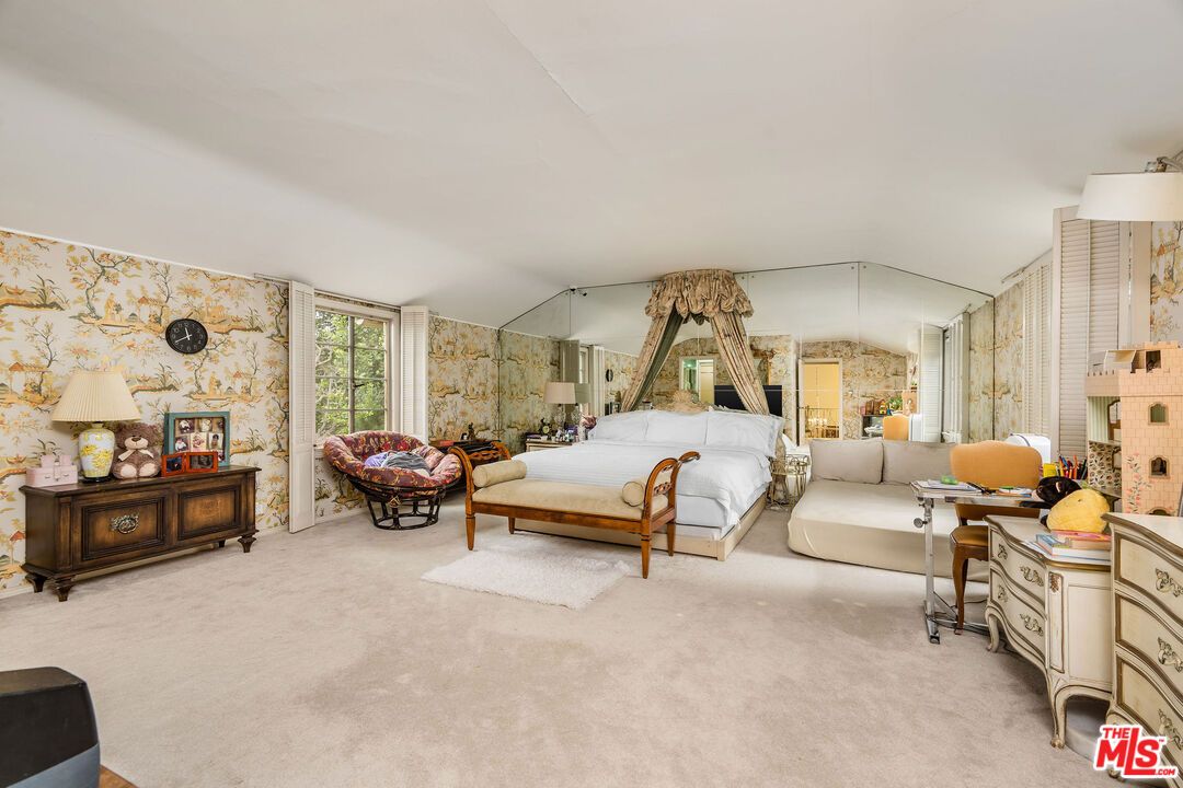 Bedroom, Interior, Living room