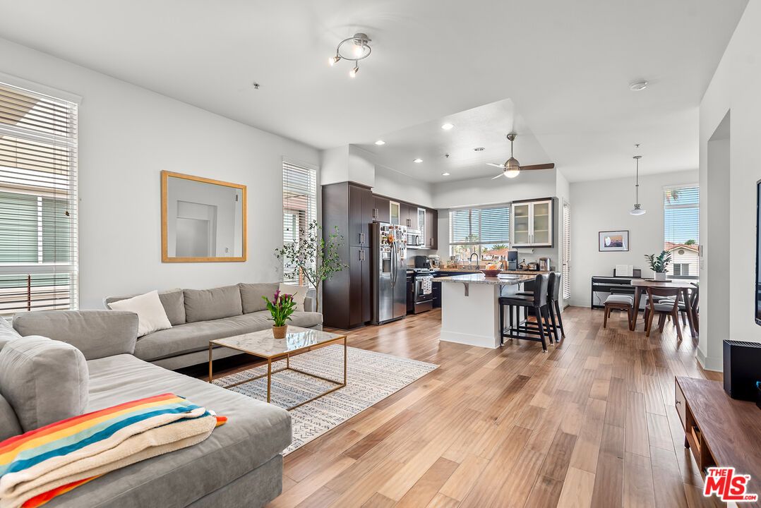 Dining room, Interior, Kitchen, Living room, Pendant Lights, Recessed Lighting, Wood Texture Flooring