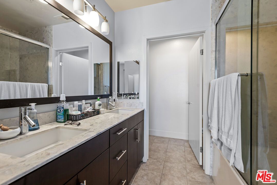 Bathroom, Dual Sink Vanities, Glass Shower, Interior