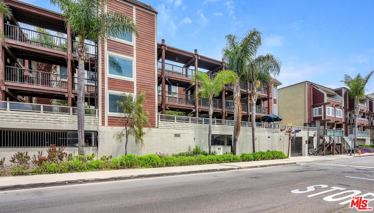 DE Listing image placeholder