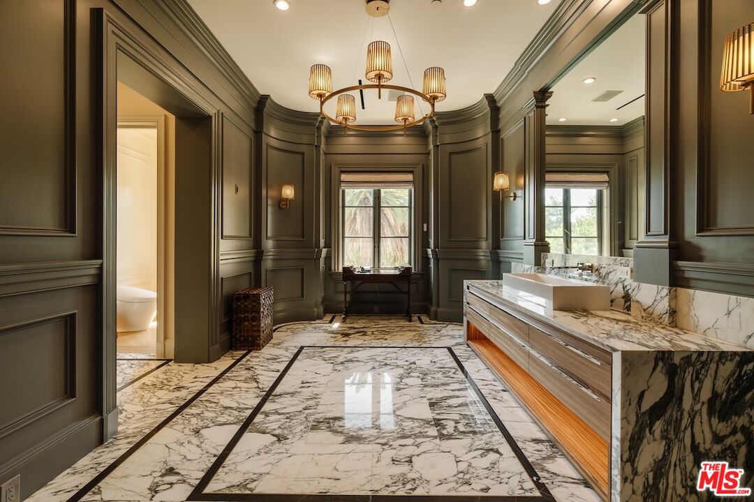 Bathroom, Dual Sink Vanities, Interior, Marble, Pendant Lights, Recessed Lighting