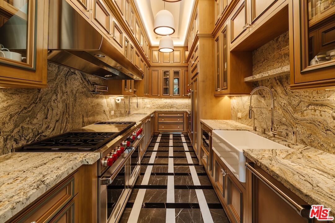 Interior, Kitchen, Stainless Steel Appliances