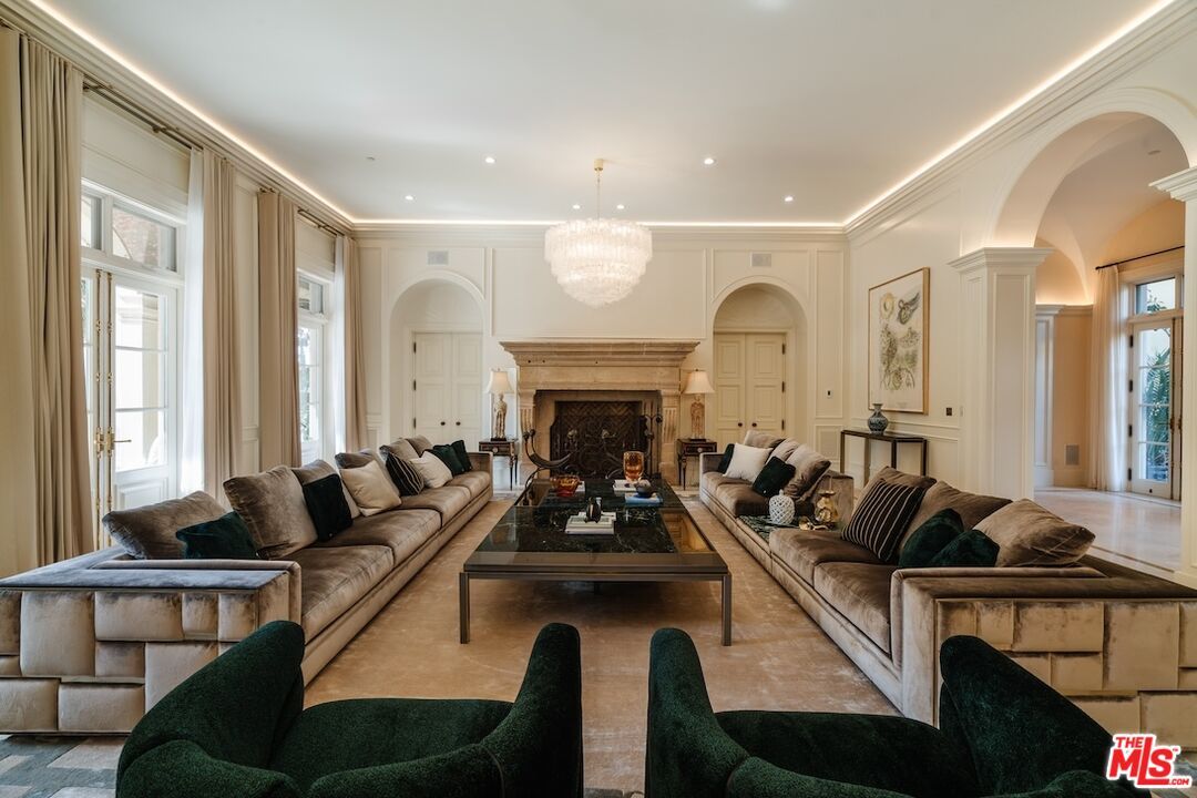 Chandelier, Fireplace, Interior, Living room, Recessed Lighting
