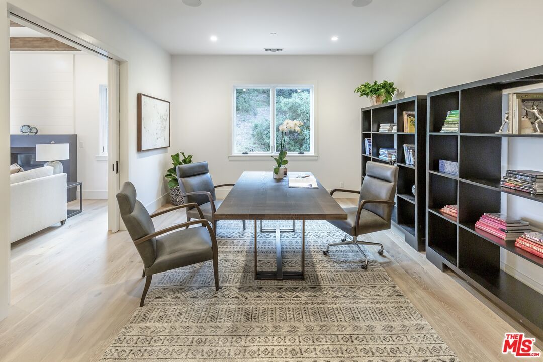 Home Office, Interior, Recessed Lighting, Wood Texture Flooring