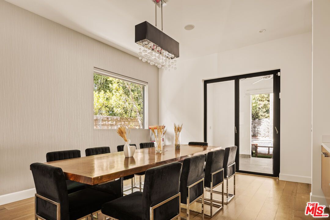Dining room, Interior, Pendant Lights, Recessed Lighting, Wood Texture Flooring