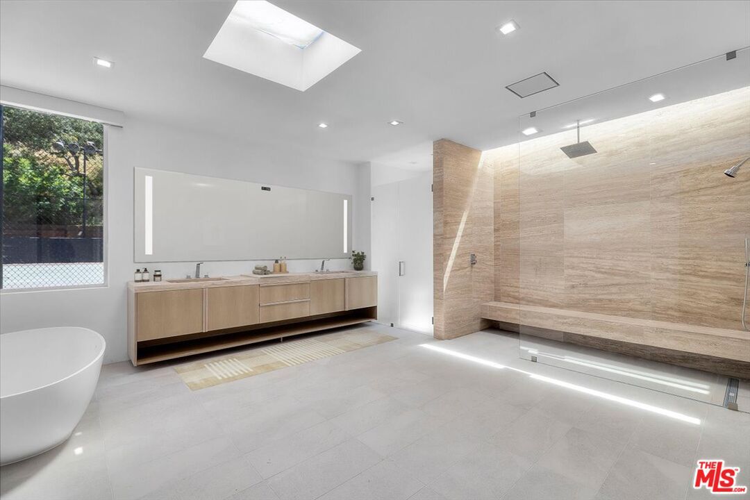 Bathroom, Dual Sink Vanities, Free Standing Baths, Glass Shower, Interior, Recessed Lighting