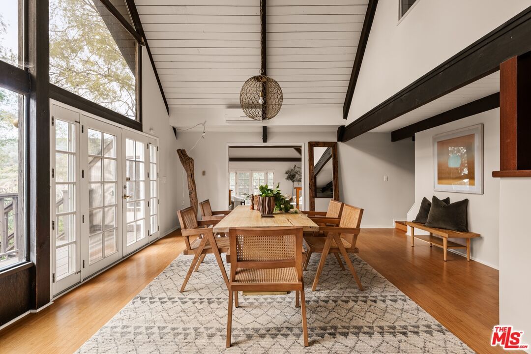 Dining room, Interior, Wood Texture Flooring