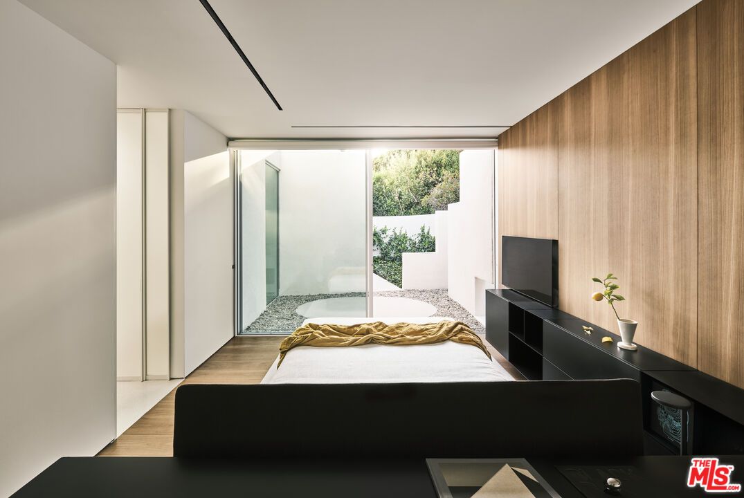Interior, Wooden Walls