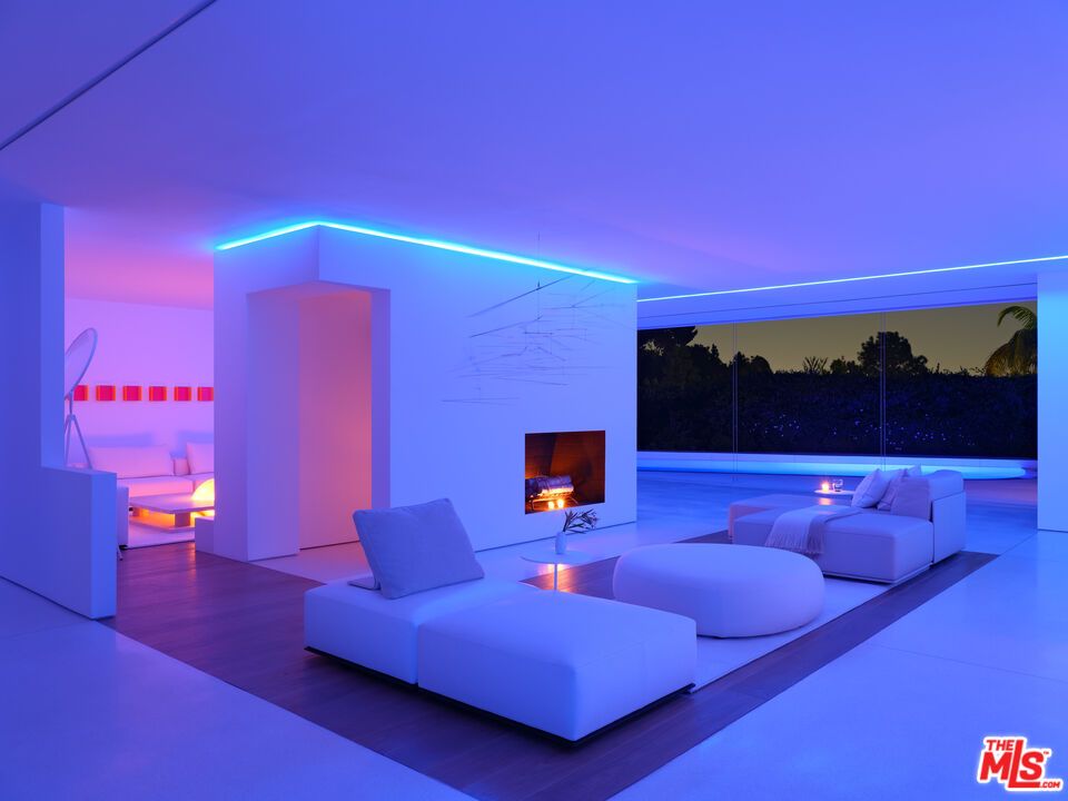 Fireplace, Interior, Pool