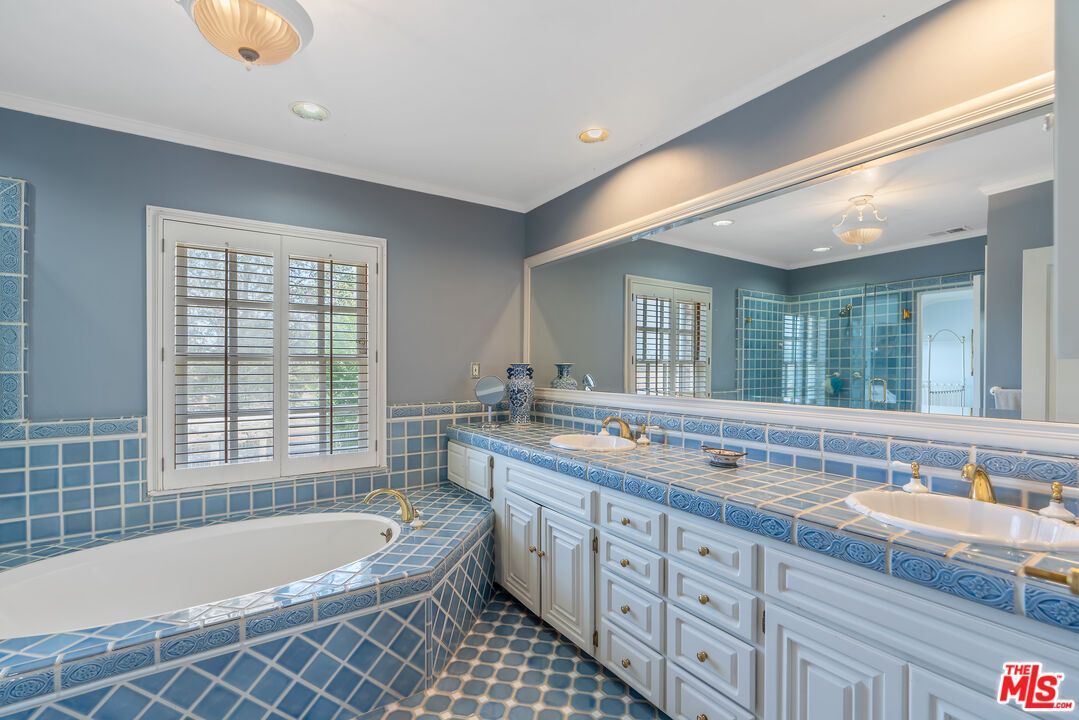 Bathroom, Dual Sink Vanities, Interior, Recessed Lighting, Tile Countertops