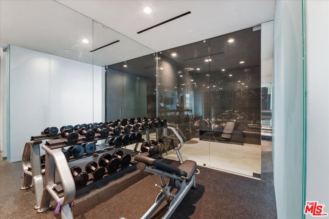 Fitness Equipment, Interior, Recessed Lighting