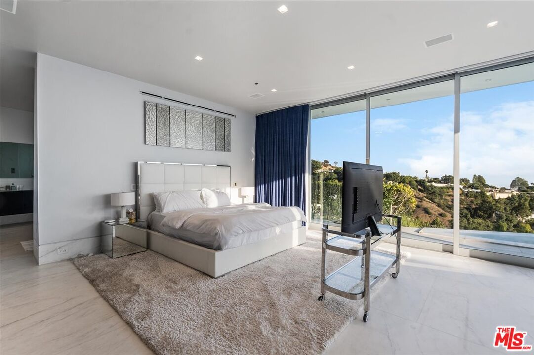 Bedroom, Interior, Marble, Recessed Lighting