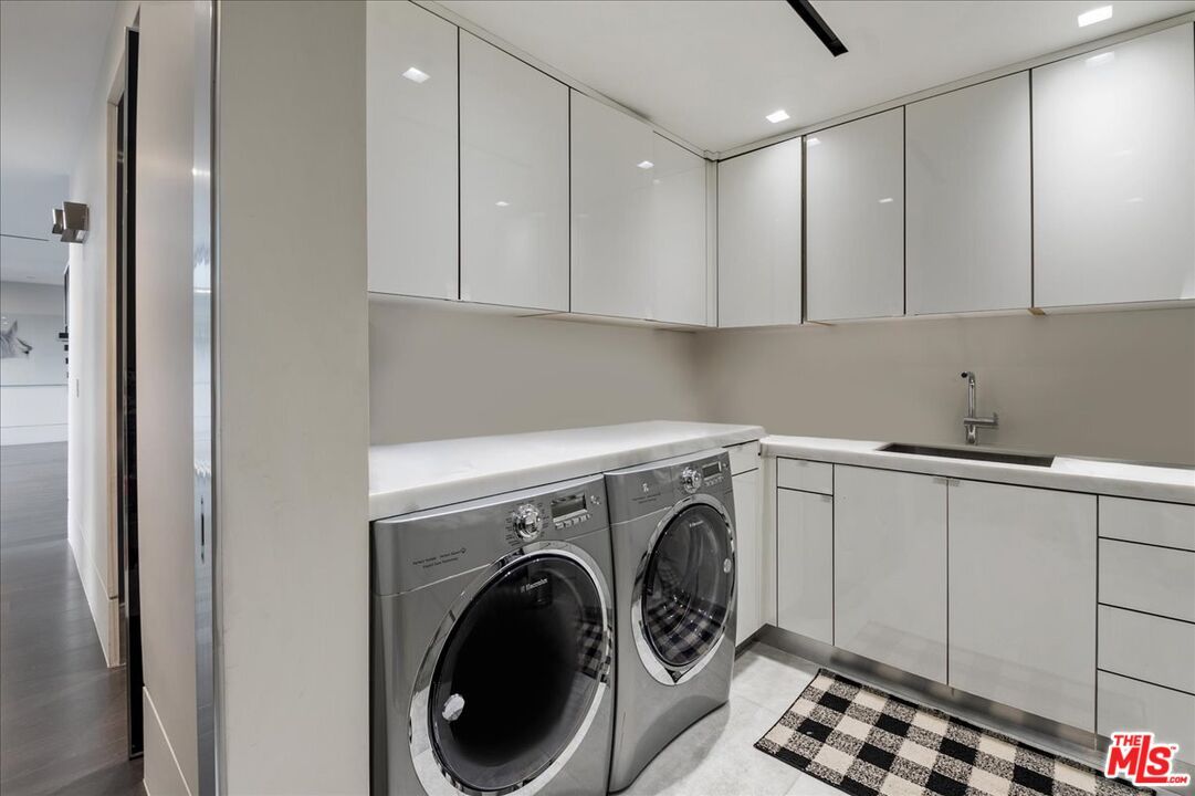 Interior, Recessed Lighting, Washer