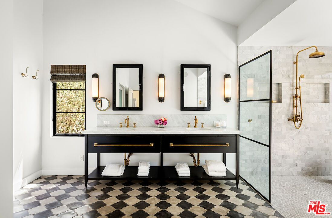 Bathroom, Dual Sink Vanities, Glass Shower, Interior