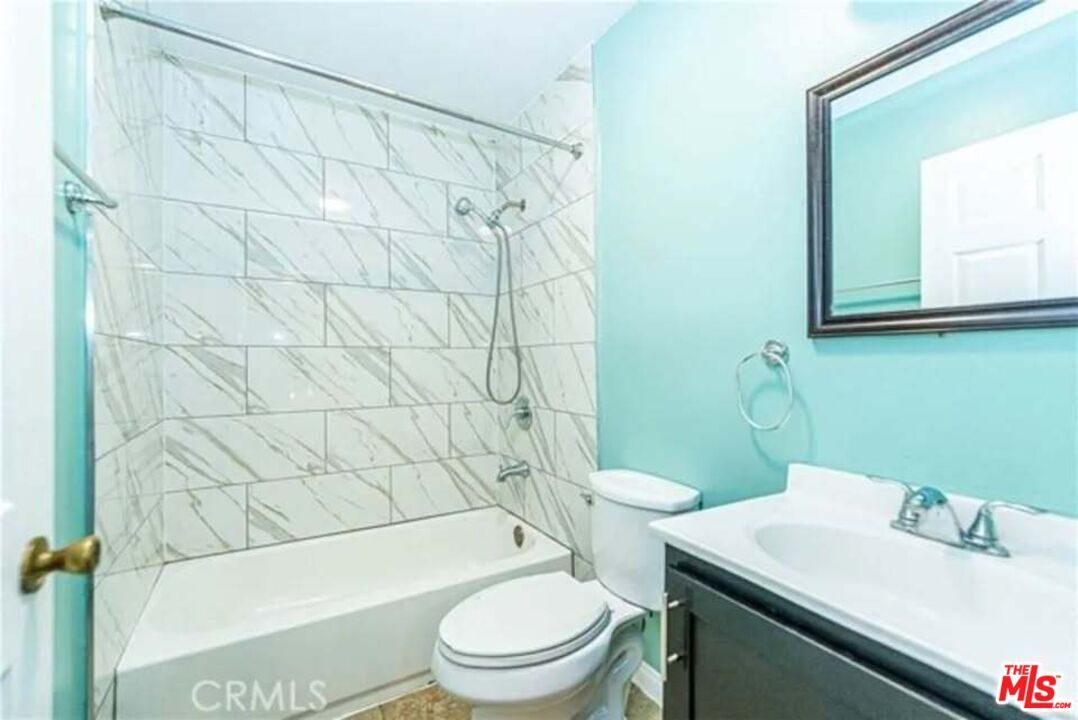 Bathroom, Interior, Marble Walls