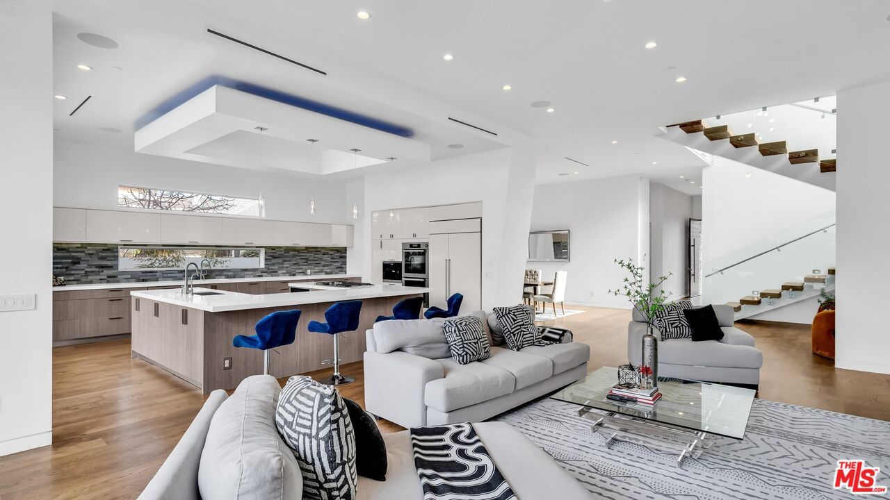 Interior, Kitchen, Living room, Pendant Lights, Recessed Lighting, Stainless Steel Appliances, Wood Texture Flooring