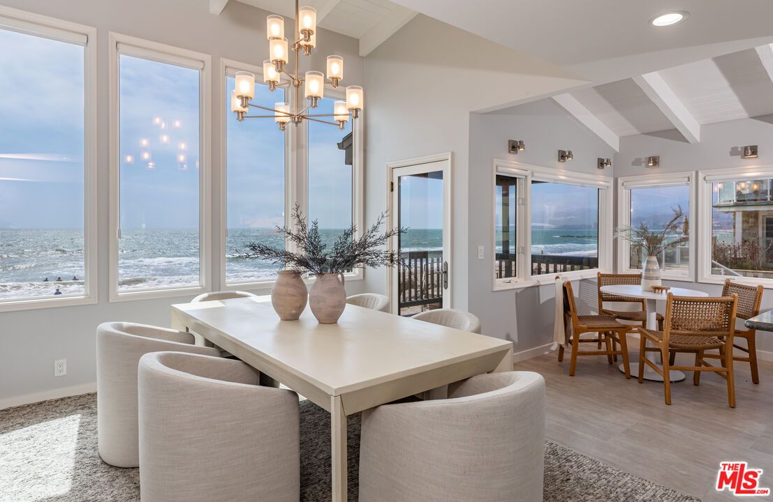 Chandelier, Dining room, Interior, Recessed Lighting, Water, Wood Texture Flooring