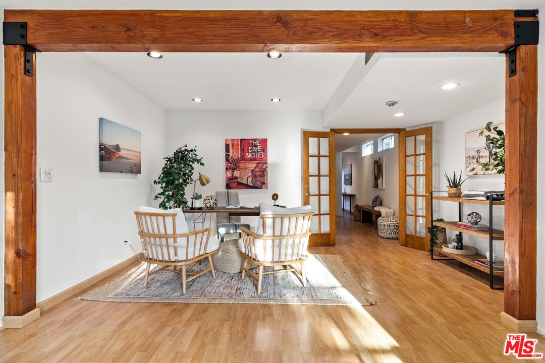 Dining room, Interior, Recessed Lighting, Wooden Beams, Wood Texture Flooring